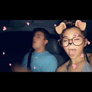 Meet your Posher, Adria